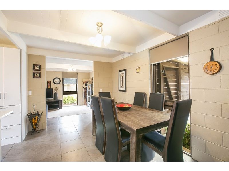 31 Spring Road, Junction Village VIC 3977