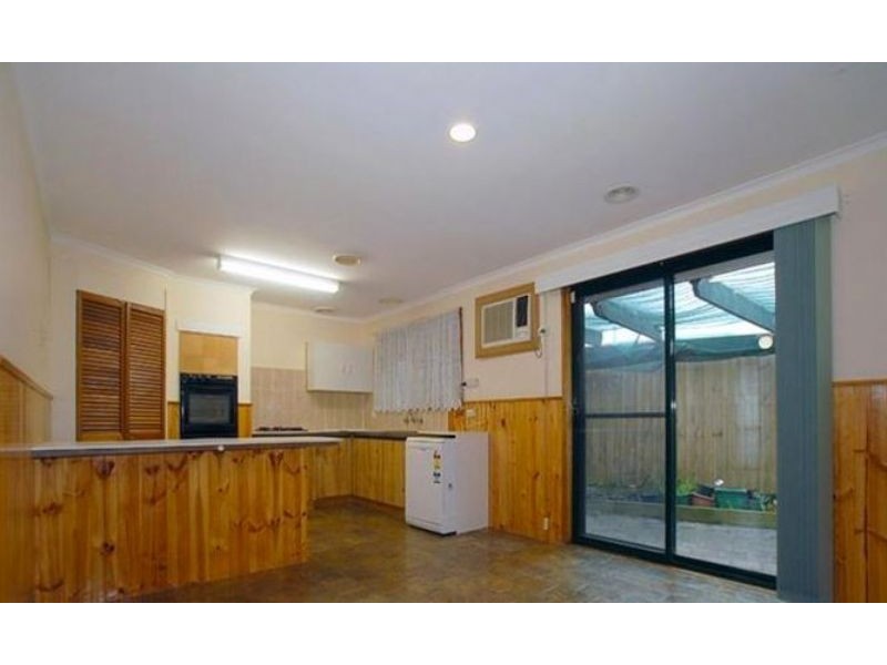 35 Latrobe Street, Cranbourne VIC 3977