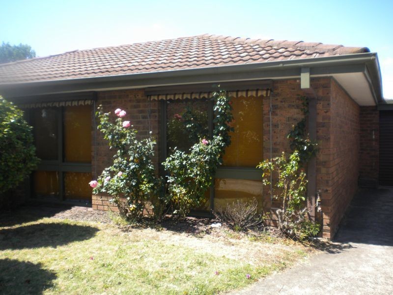 1/15 Tucker Street, Cranbourne VIC 3977