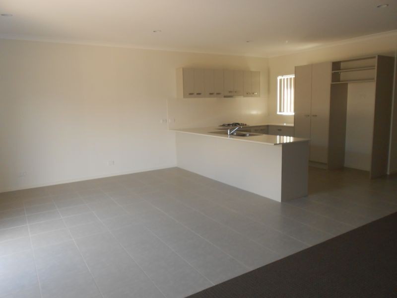 10 Penley Lane, Carrum Downs VIC 3201