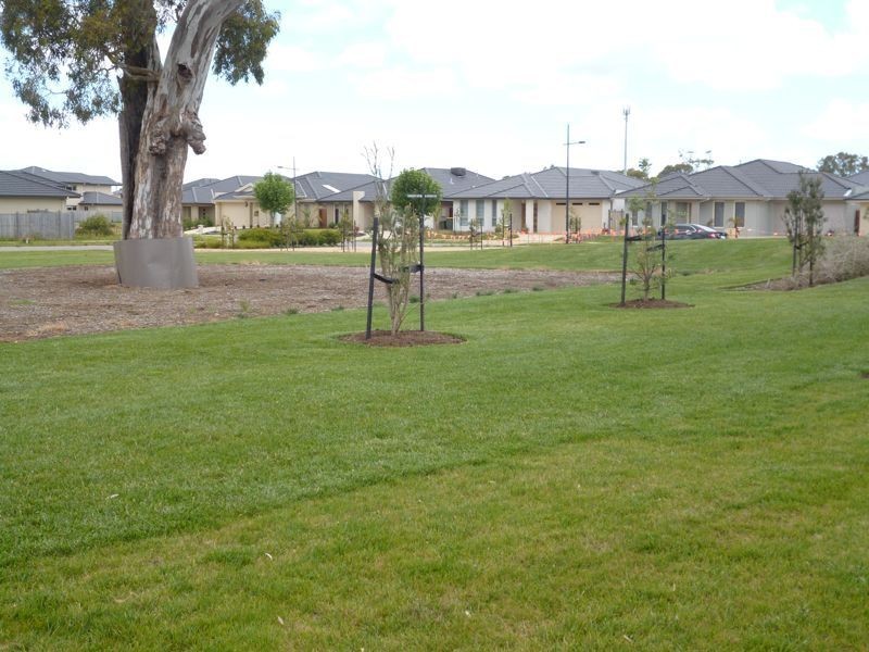 10 Penley Lane, Sandhurst VIC 3977