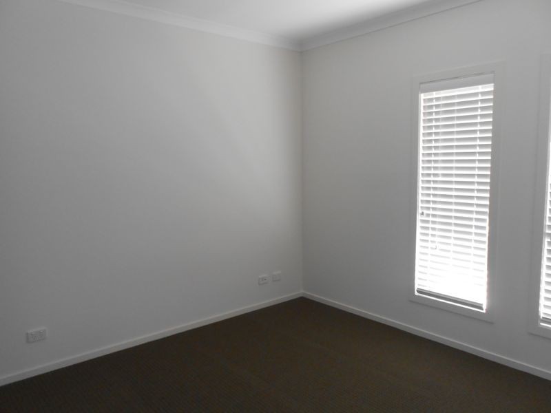 10 Penley Lane, Sandhurst VIC 3977