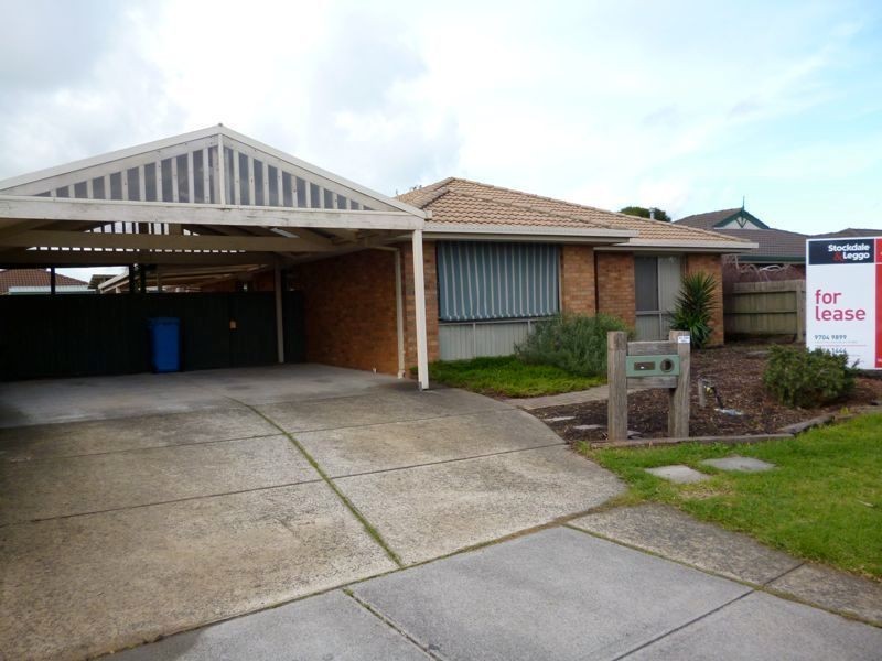 10 Coriyule Court, Cranbourne North VIC 3977