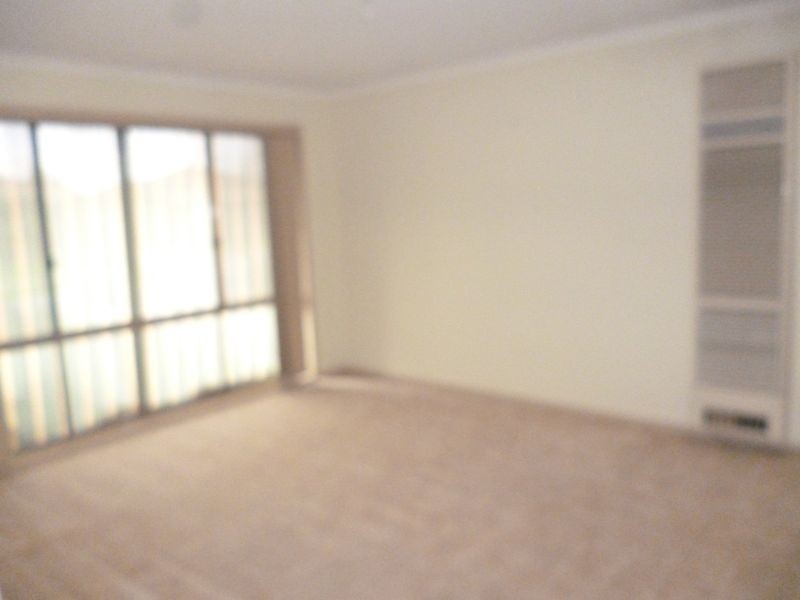 10 Coriyule Court, Cranbourne North VIC 3977