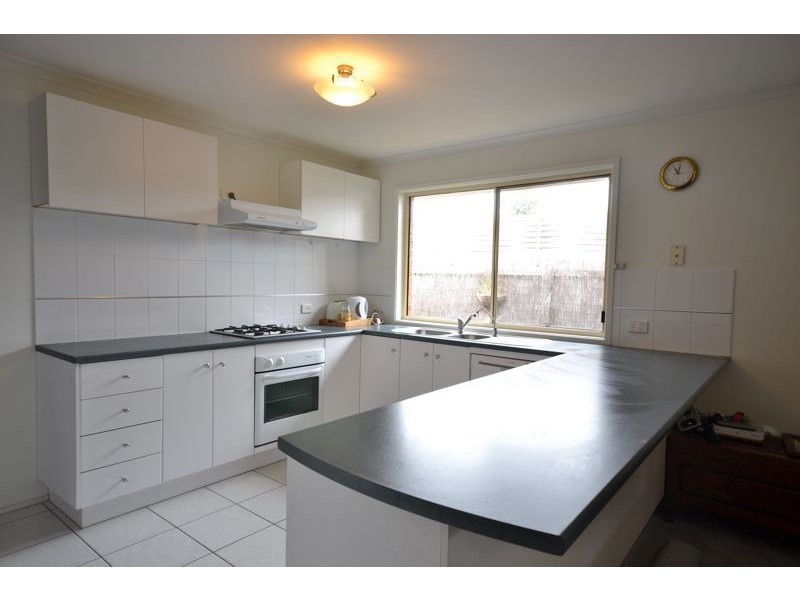 2 Andre Court, Cranbourne West VIC 3977