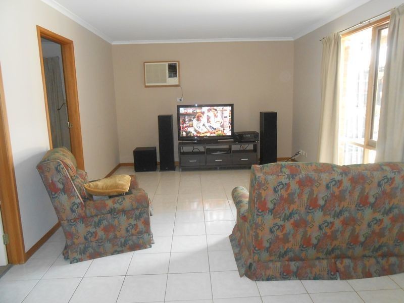 9 Cooney Close, Berwick VIC 3806