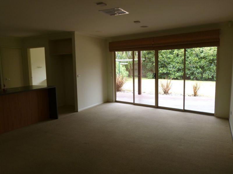 13 Red Mallee Court, Lyndhurst VIC 3975