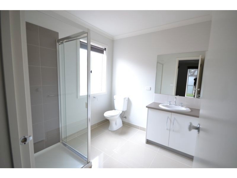 29 Dan Morgan Drive, Cranbourne VIC 3977