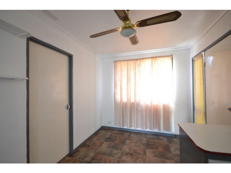 1 Fairbairn Road, Cranbourne VIC 3977