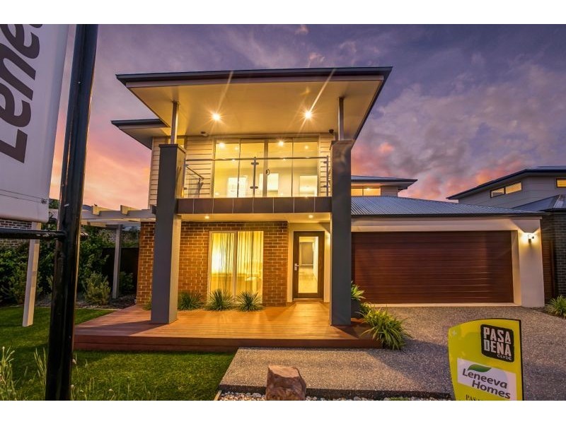 12 Pasadena Boulevard, Clyde VIC 3978