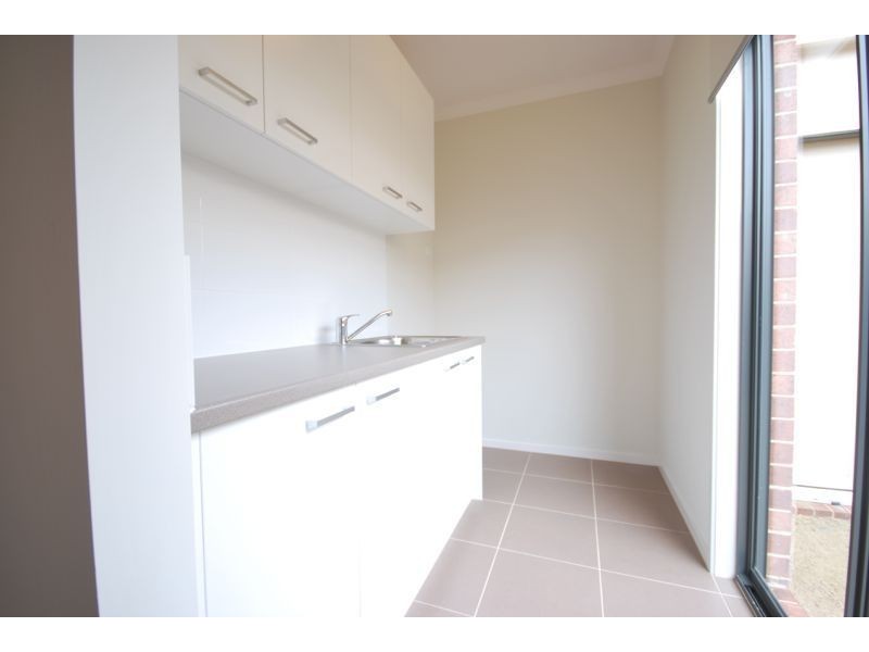 5 Tristram Rise, Cranbourne East VIC 3977