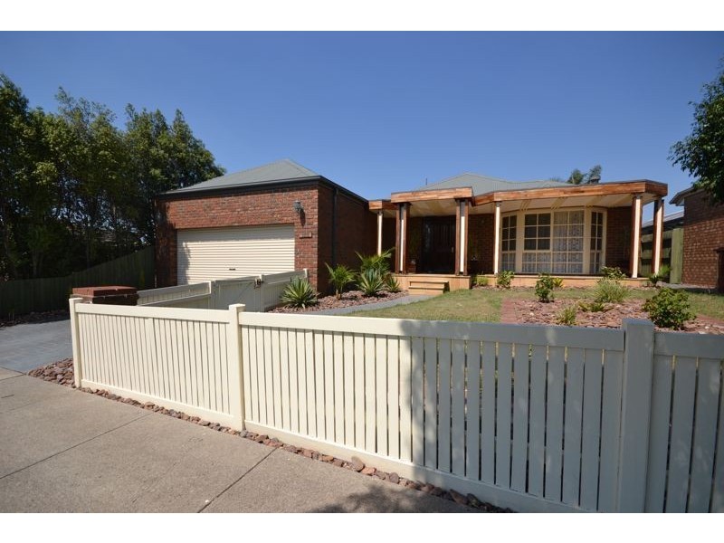 152 Maramba Drive, Narre Warren VIC 3805