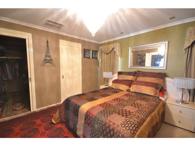 152 Maramba Drive, Narre Warren VIC 3805