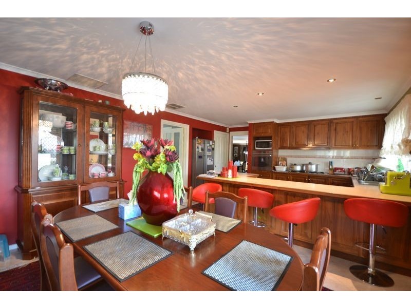 152 Maramba Drive, Narre Warren VIC 3805