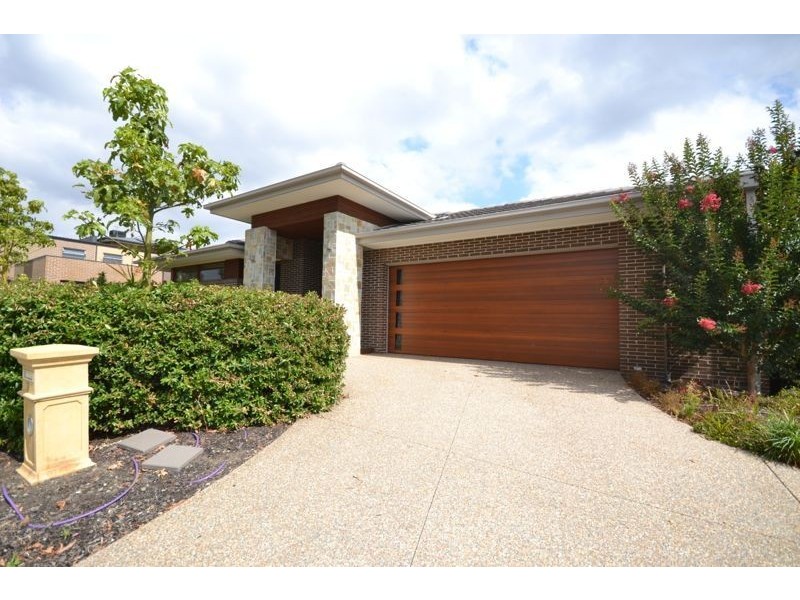 3 Nature Circuit, Cranbourne North VIC 3977