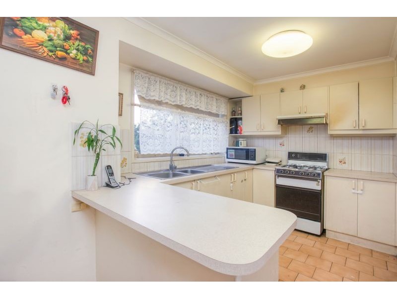 2/21 Bride Avenue, Hampton Park VIC 3976