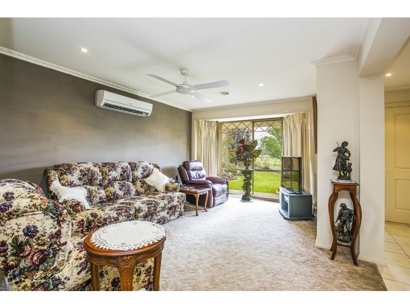 67 Dartmoor Drive, Cranbourne East VIC 3977