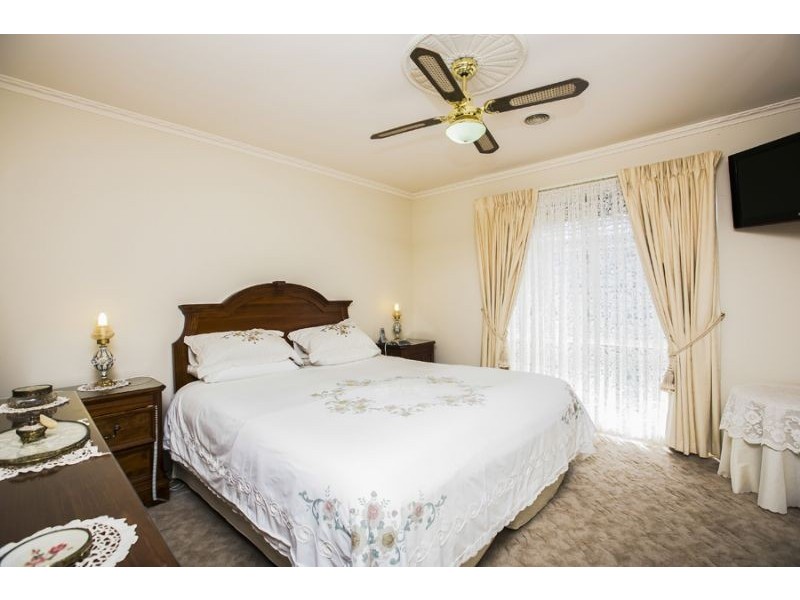 67 Dartmoor Drive, Cranbourne East VIC 3977