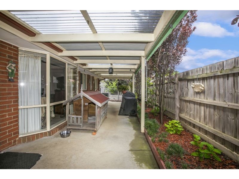 67 Dartmoor Drive, Cranbourne East VIC 3977