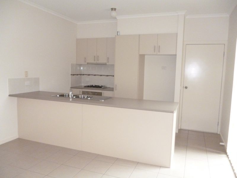 86 Sabel Drive, Cranbourne North VIC 3977