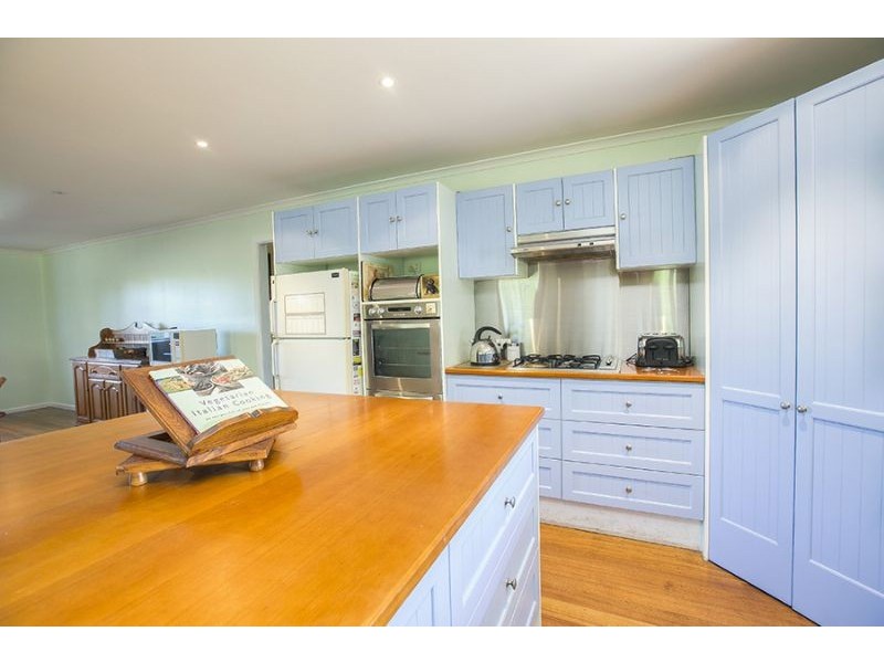 300 Manks Road, Clyde VIC 3978