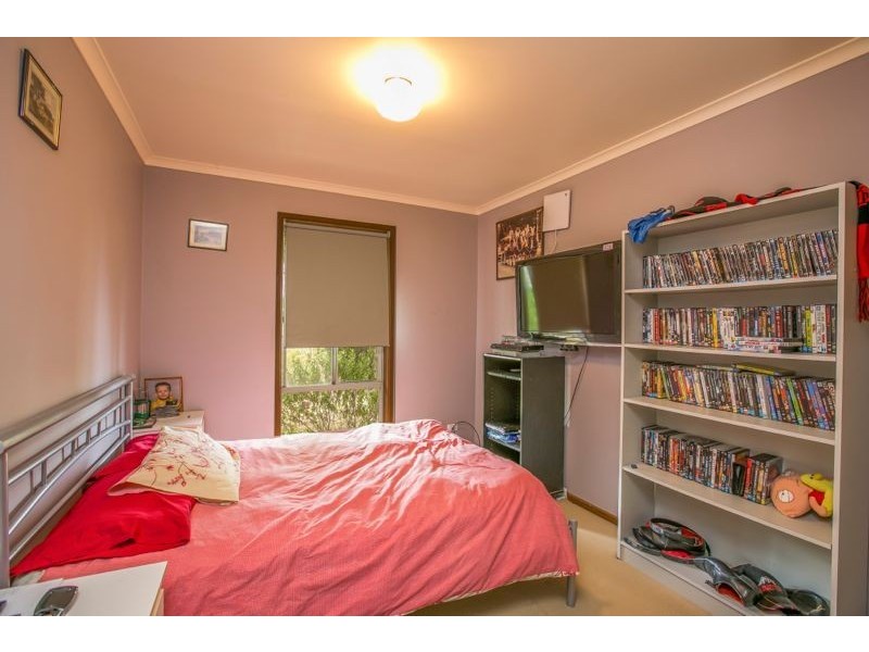 37 Craig Road, Junction Village VIC 3977