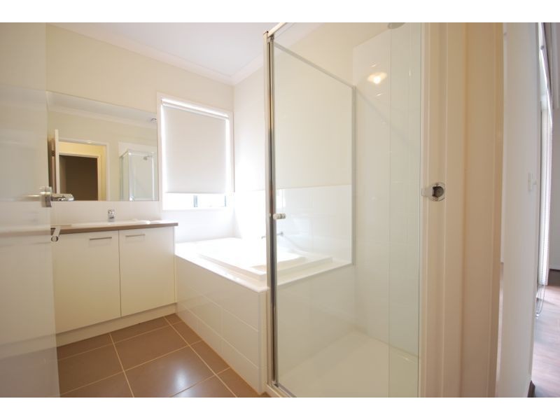 5 Tristram Rise, Clyde VIC 3978