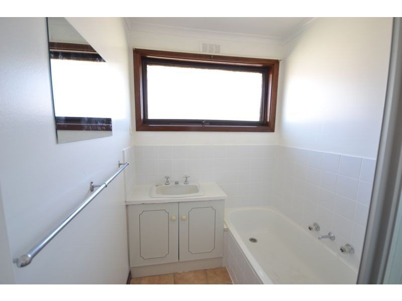 3 Ruffy Drive, Cranbourne VIC 3977