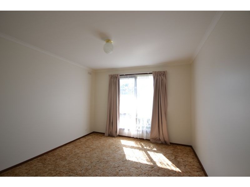 3 Ruffy Drive, Cranbourne VIC 3977