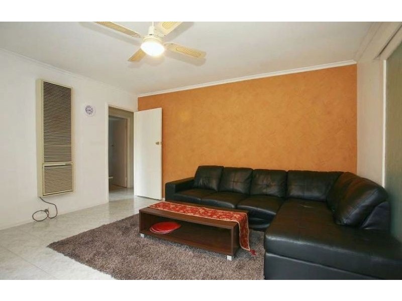 1/115 Fordholm Road, Hampton Park VIC 3976