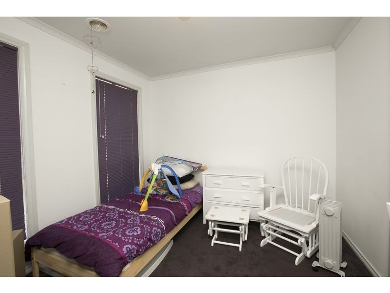 3 Calais Circuit, Cranbourne West VIC 3977