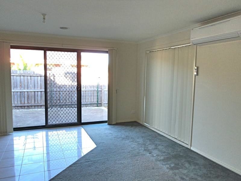 4/40 Barkly Street, Cranbourne VIC 3977