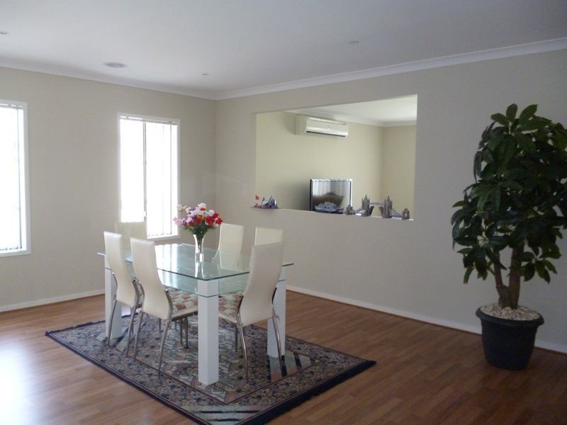 5 Hertford Court, Cranbourne North VIC 3977