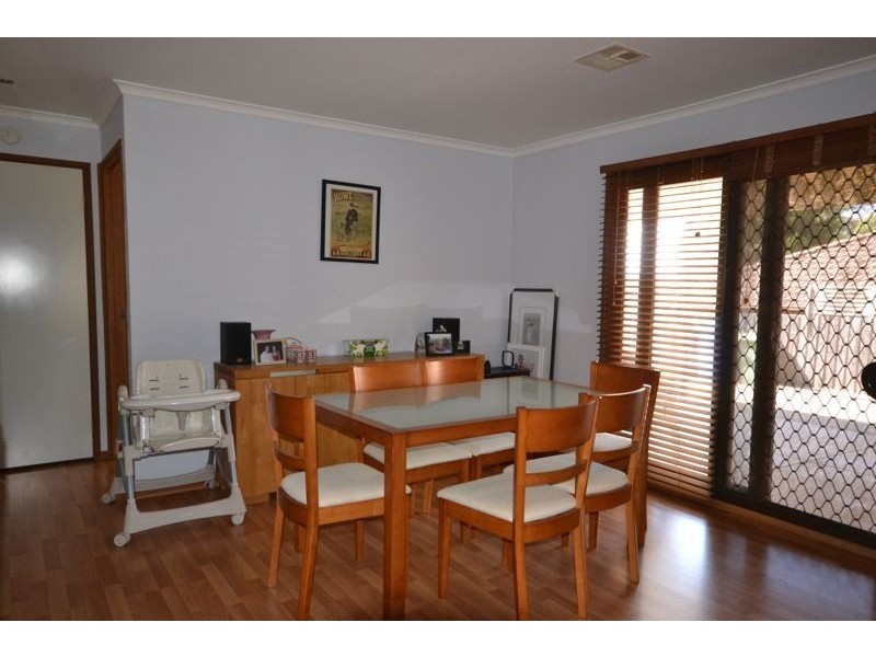 28 Michelle Drive, Hampton Park VIC 3976