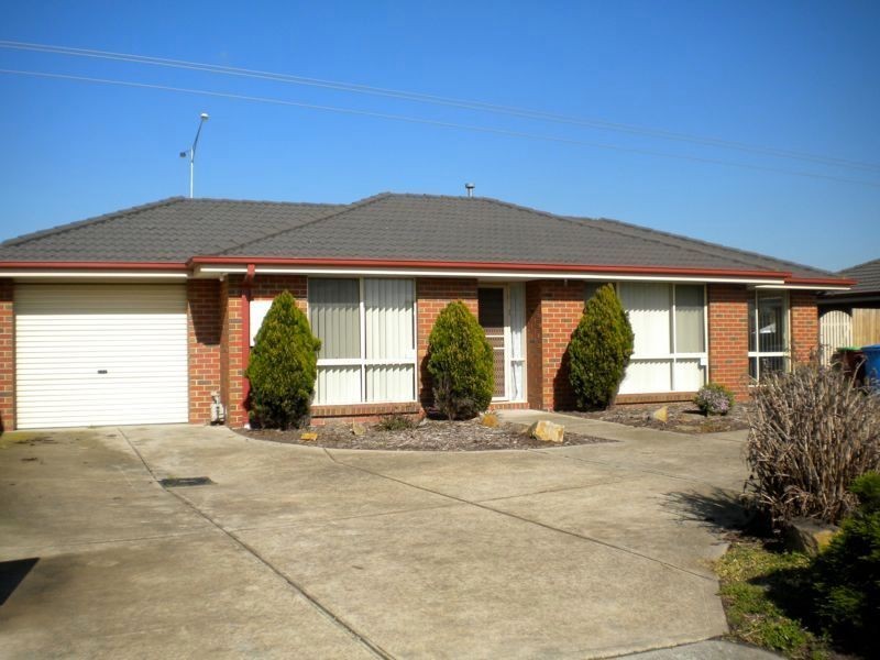 1/25 Coriyule Court, Cranbourne North VIC 3977