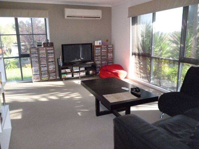 22 Amber Crescent, Narre Warren North VIC 3804