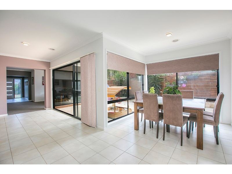 12 Emmett Avenue, Berwick VIC 3806