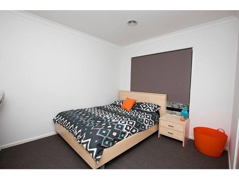 12 Emmett Avenue, Berwick VIC 3806
