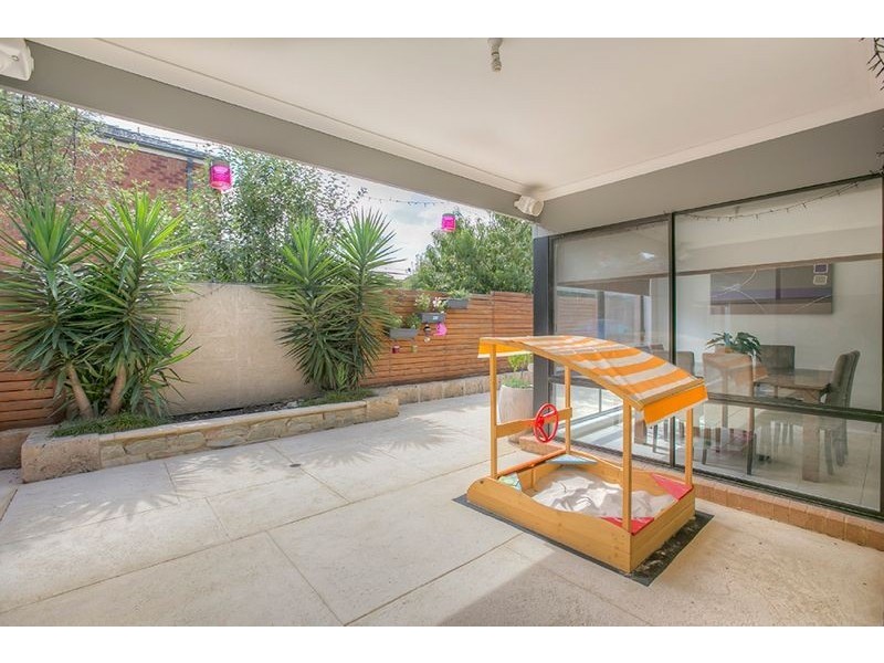 12 Emmett Avenue, Berwick VIC 3806