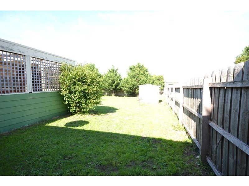 9 Browtop Road, Narre Warren VIC 3805