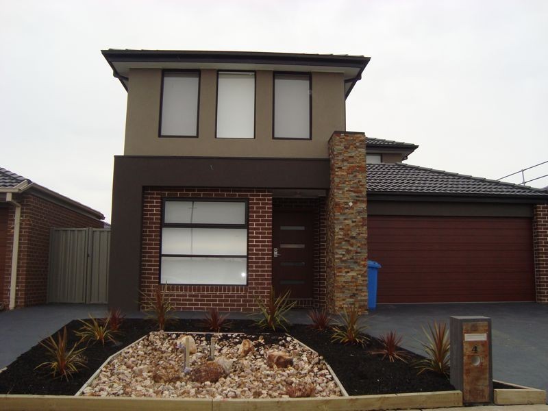 4 Pedigree Grove, Cranbourne East VIC 3977