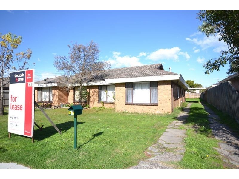 2/16 Alexander Street, Cranbourne VIC 3977