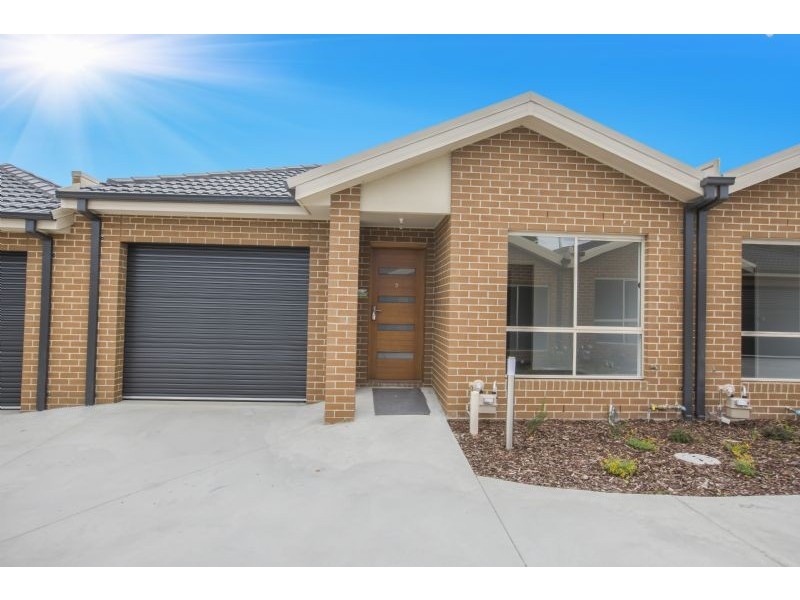3/16-18 Phelan Drive, Cranbourne VIC 3977