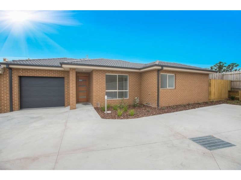 5/16-18 Phelan Drive, Cranbourne VIC 3977