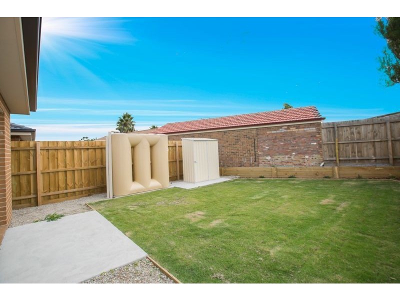 5/16-18 Phelan Drive, Cranbourne VIC 3977