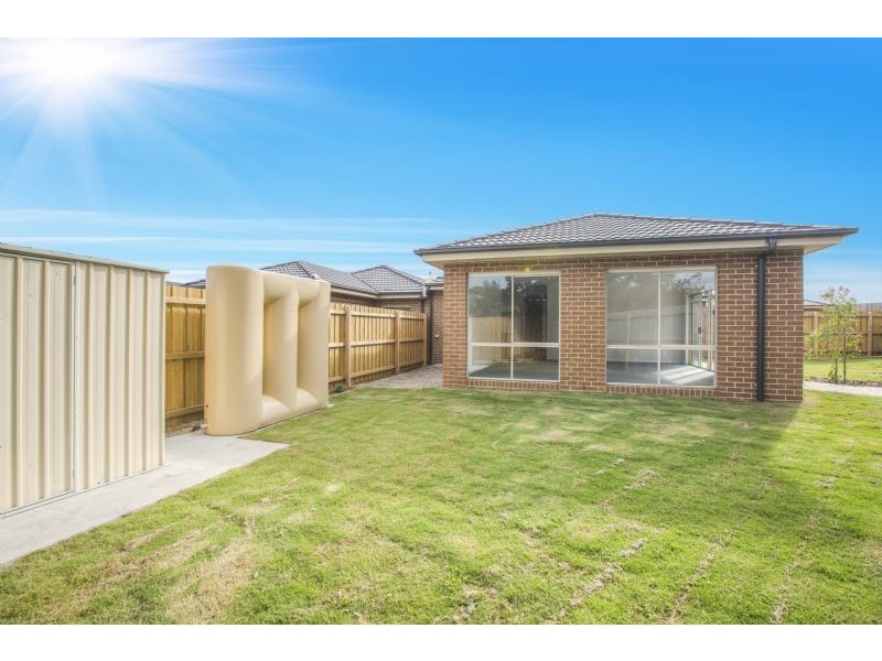 6/16-18 Phelan Drive, Cranbourne North VIC 3977