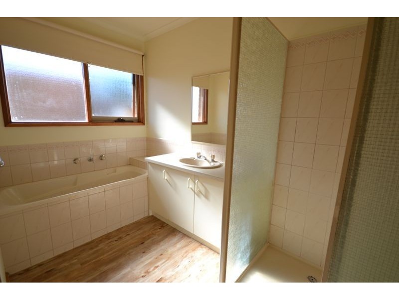 1/3 Pellita Way, Langwarrin VIC 3910