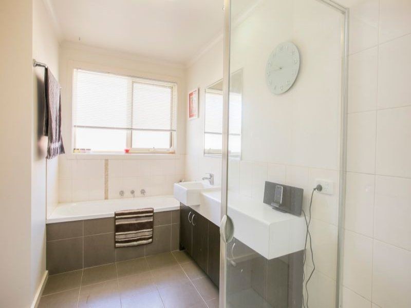4/1 Brunnings Road, Carrum Downs VIC 3201