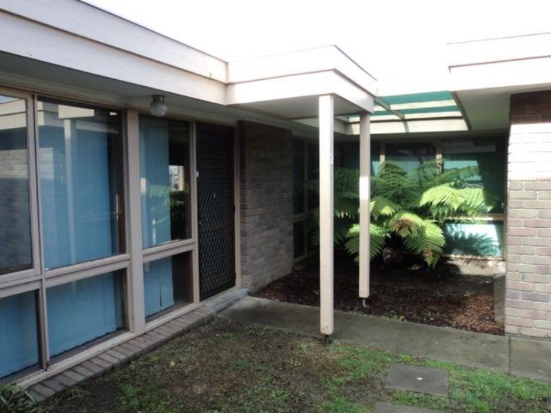 2/22 Alexander Street, Cranbourne VIC 3977