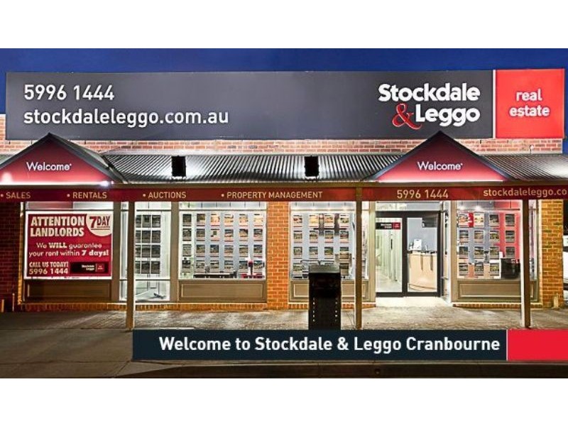 2/42 Toirram Crescent, Cranbourne VIC 3977